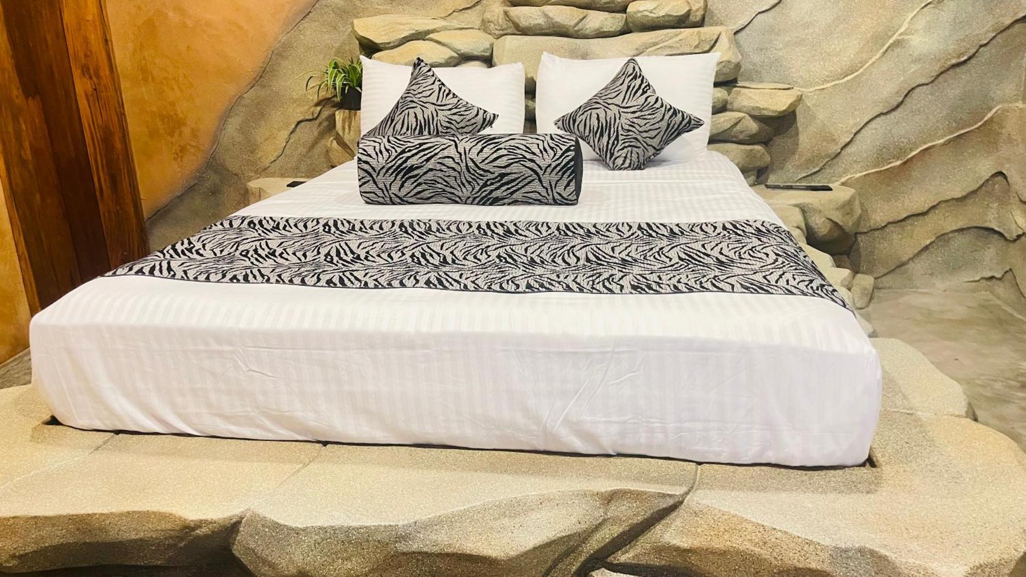Shan Home Stay シギリヤ エクステリア 写真